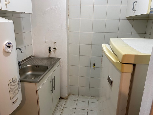 Se arrienda depto. tipo estudio/Barrio Brasil/MP192