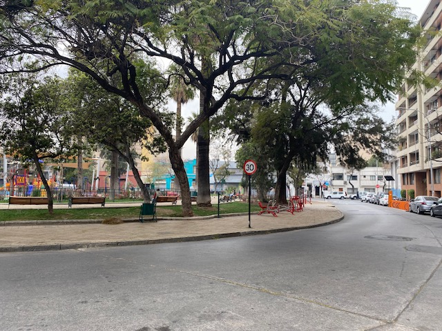Se arrienda depto. tipo estudio/Barrio República/MP193