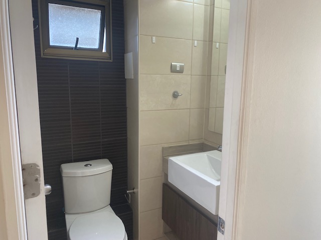 Se arrienda depto. 2 dormitorios/2baños/1 estacionamiento/1 bodega/Metro Irarrazabal
